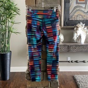 Athleta Bright Striped Cropped Leggings XXS